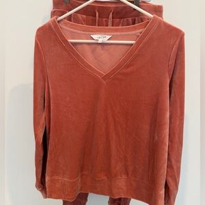 Soma Rust V-Neck Top and Jogger set